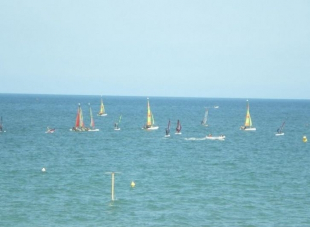  Escuela de vela en el 14 